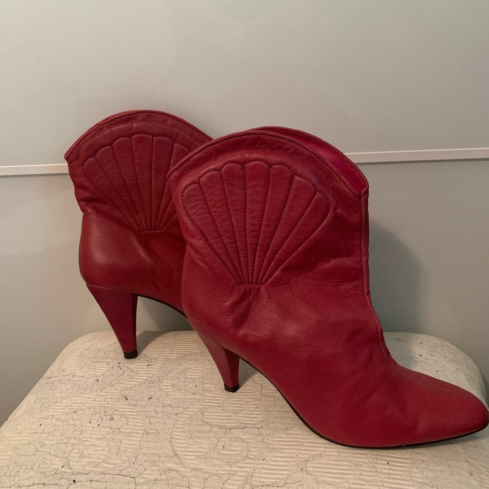 Dark pink booties unique
